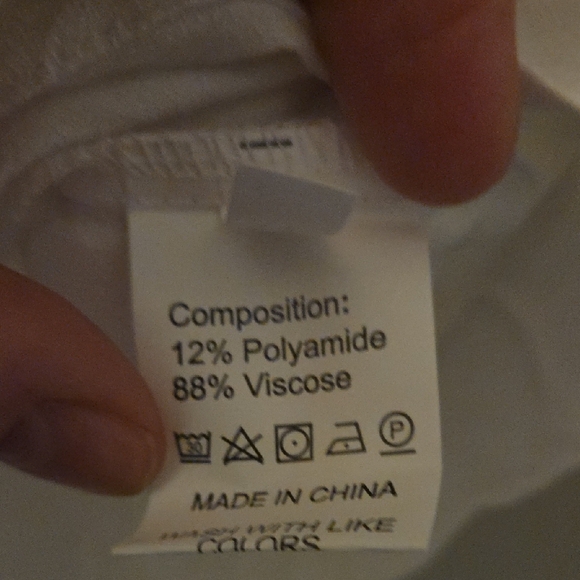 White Applique Women's Top - Picture 6 of 6